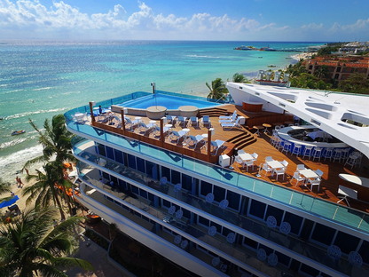 The Carmen Hotel di sanzpont, un progetto ispirato ai coralli del Mare Caraibico
